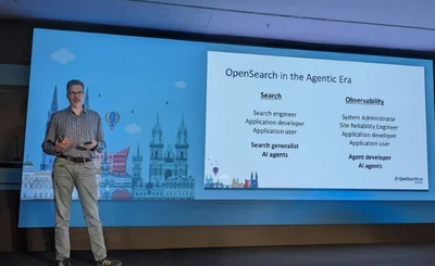Carl Meadows speaking at OpenSearchCon Europe © AlyxMacQueen