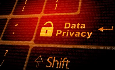 Data privacy risks © kutubQ - Canva.com